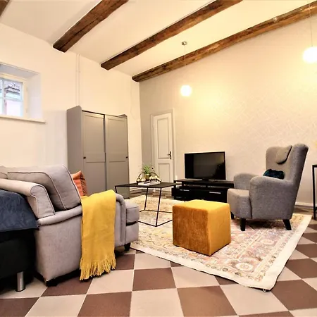Apartment Kohtu *